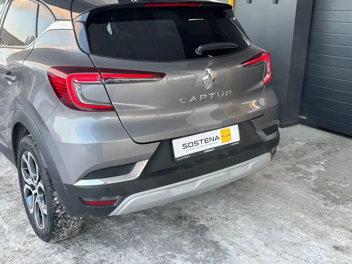 RENAULT CAPTUR