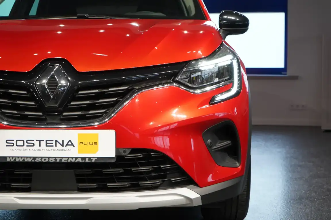 RENAULT CAPTUR