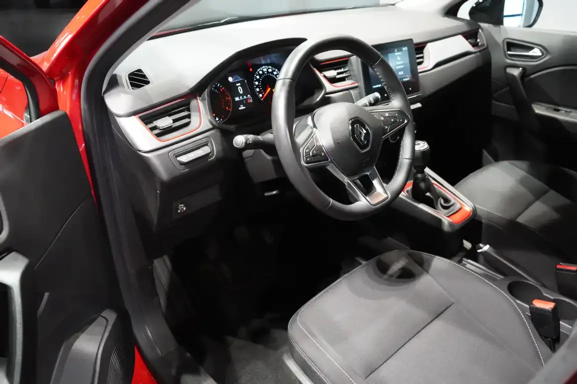 RENAULT CAPTUR