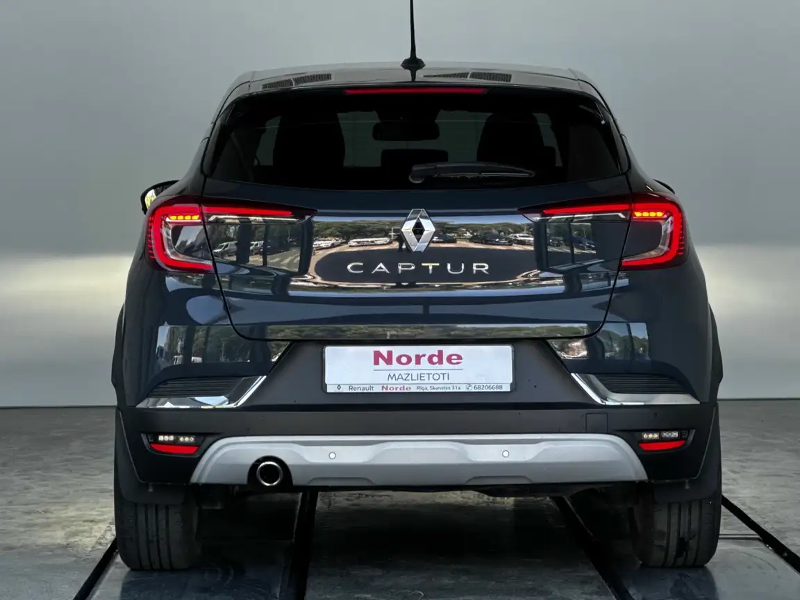 RENAULT CAPTUR