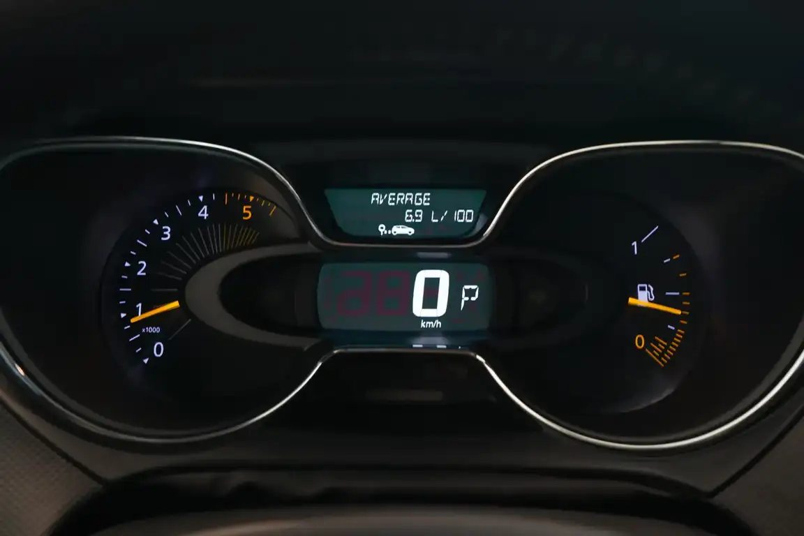 RENAULT CAPTUR