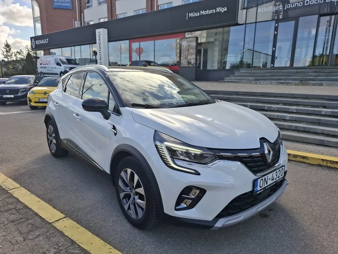 RENAULT CAPTUR