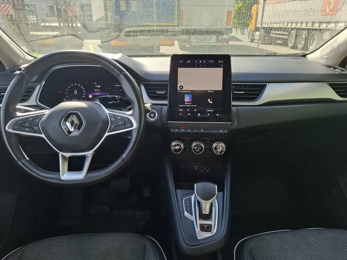 RENAULT CAPTUR