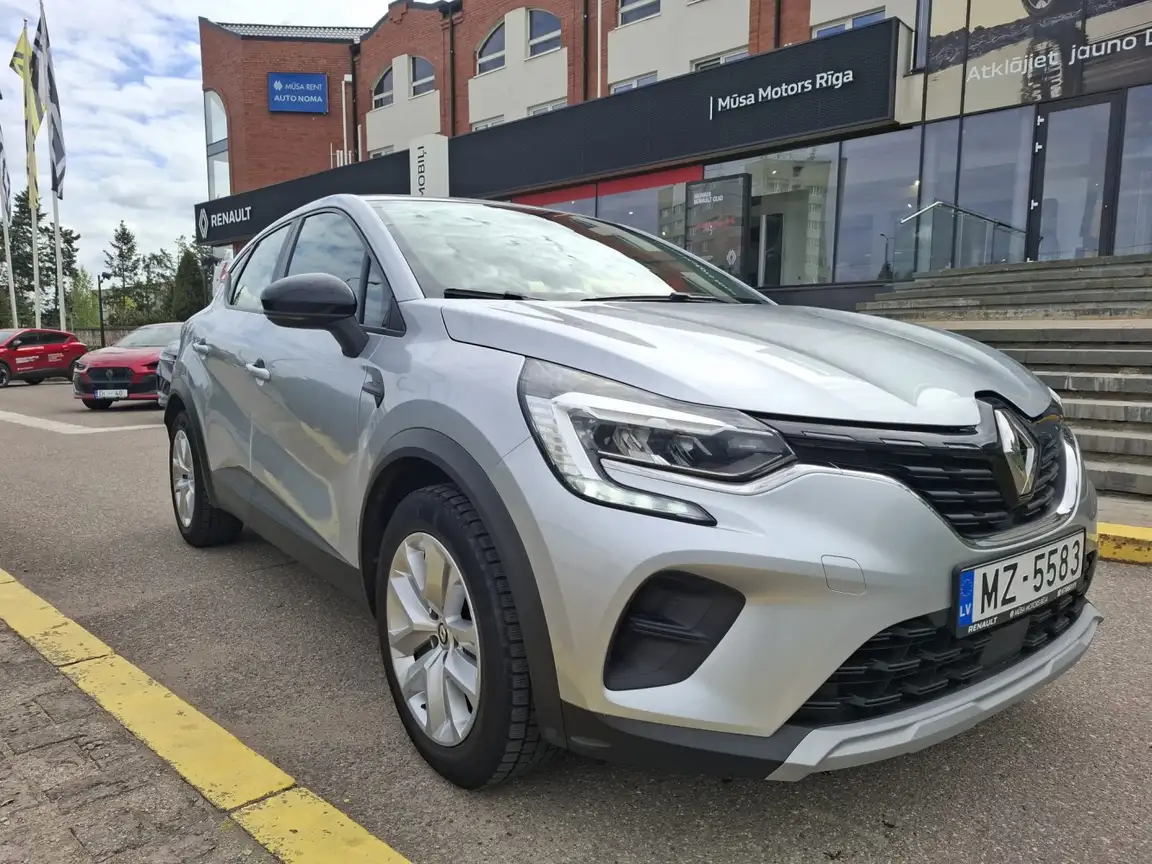 RENAULT CAPTUR