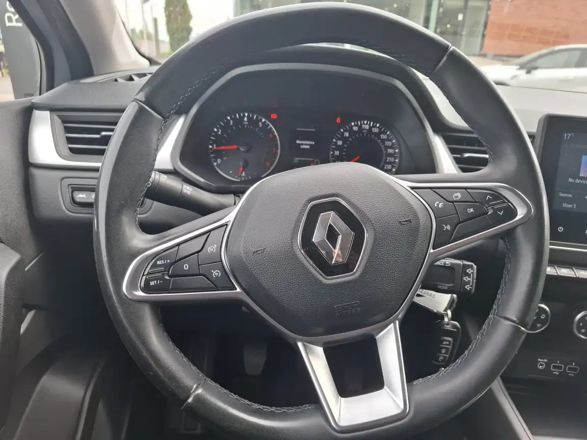 RENAULT CAPTUR