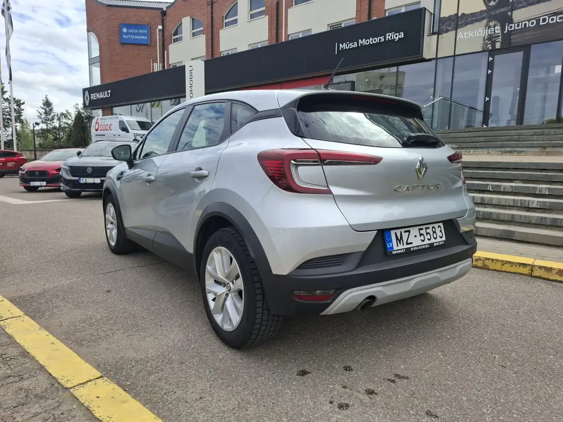 RENAULT CAPTUR