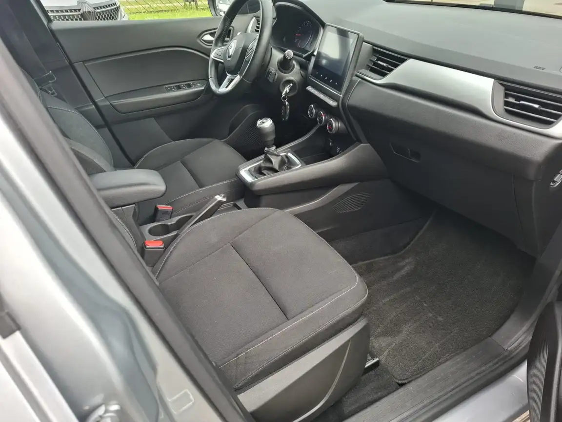 RENAULT CAPTUR