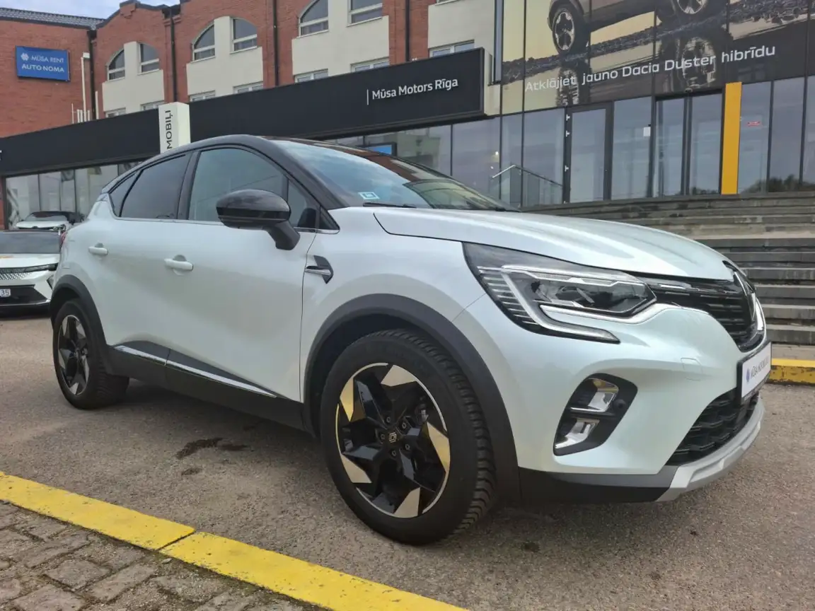 RENAULT CAPTUR