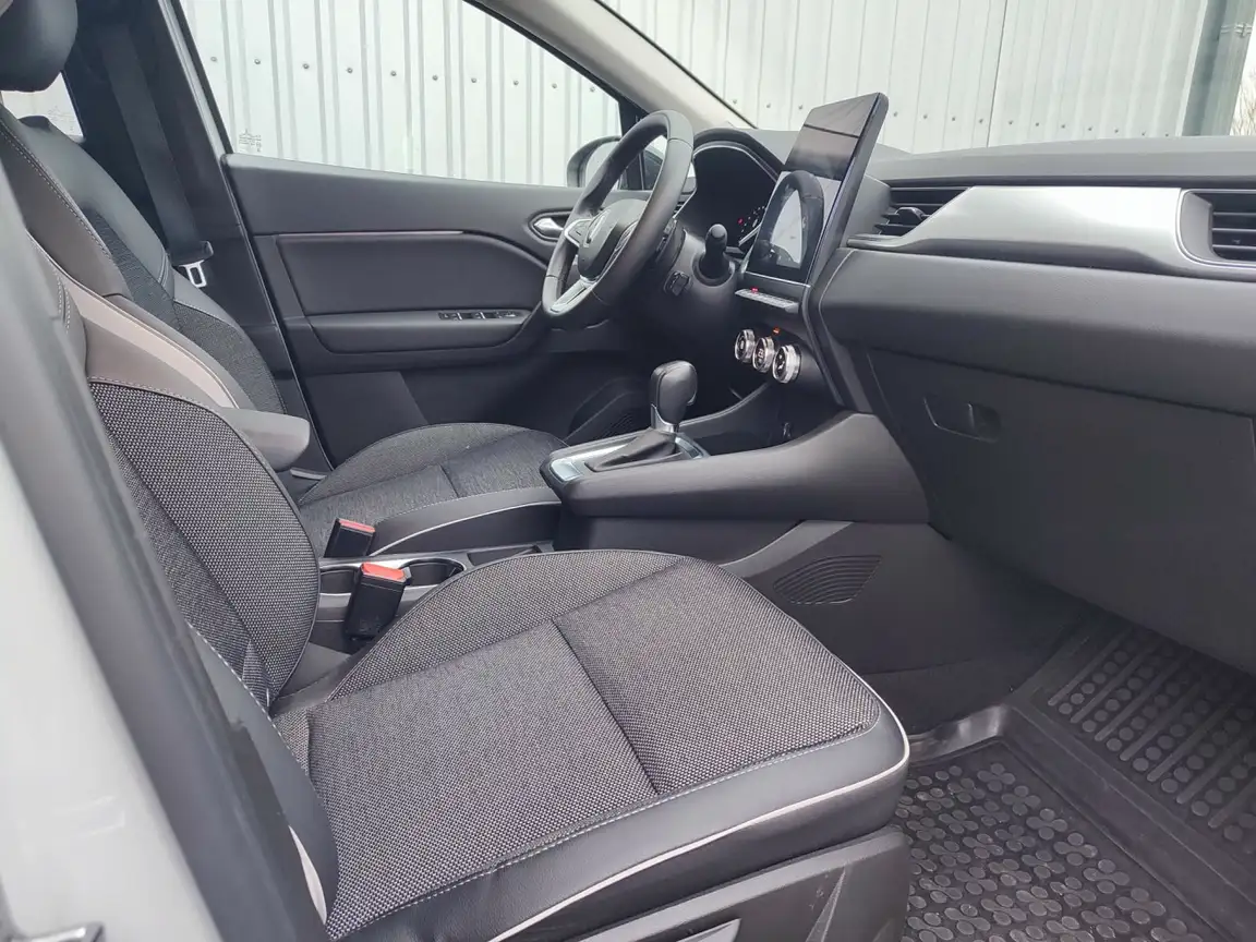 RENAULT CAPTUR