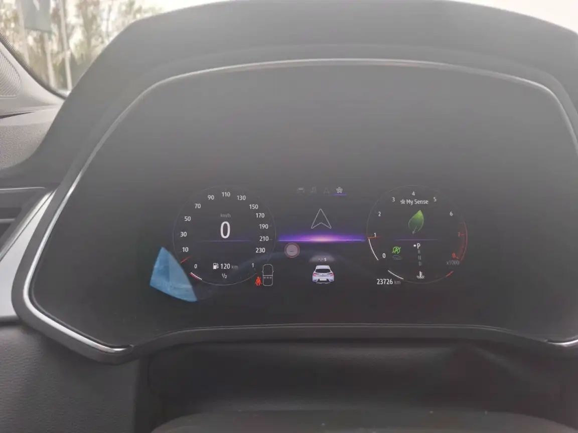 RENAULT CAPTUR
