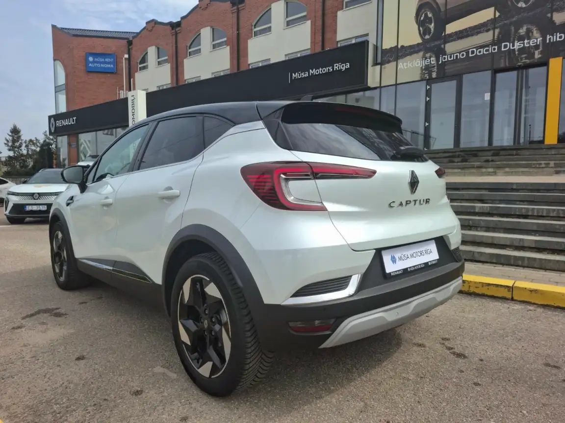 RENAULT CAPTUR