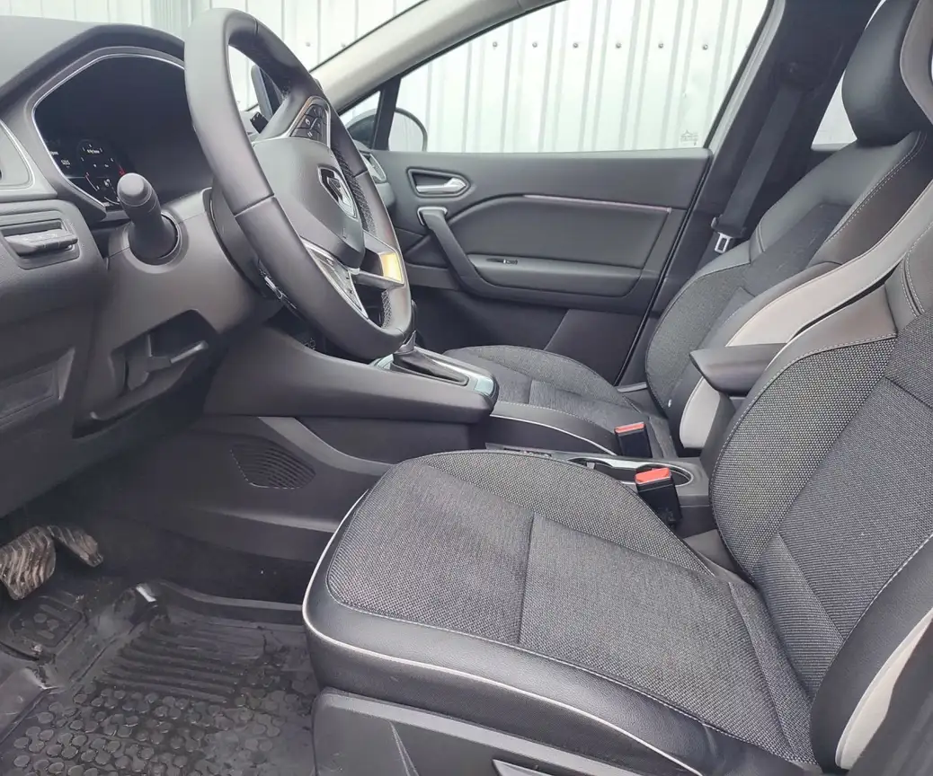 RENAULT CAPTUR