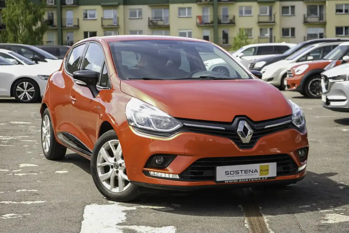 RENAULT CLIO