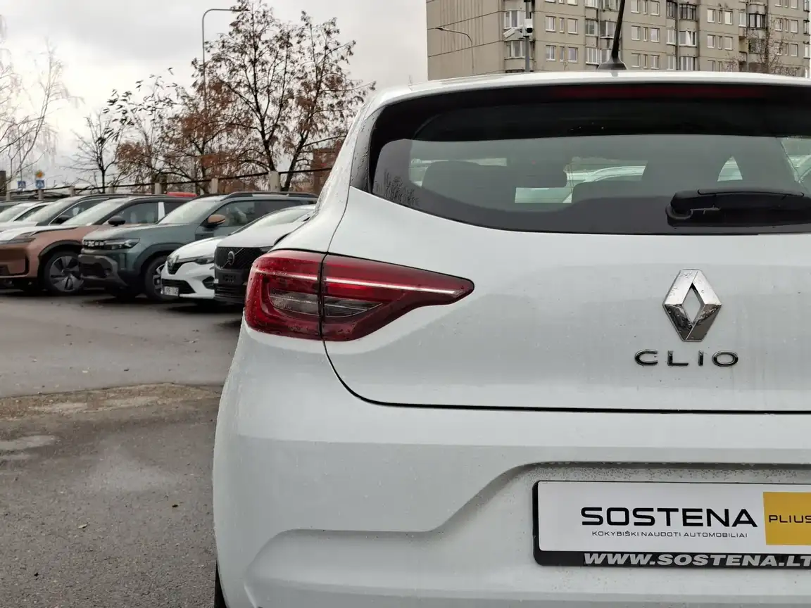 RENAULT CLIO