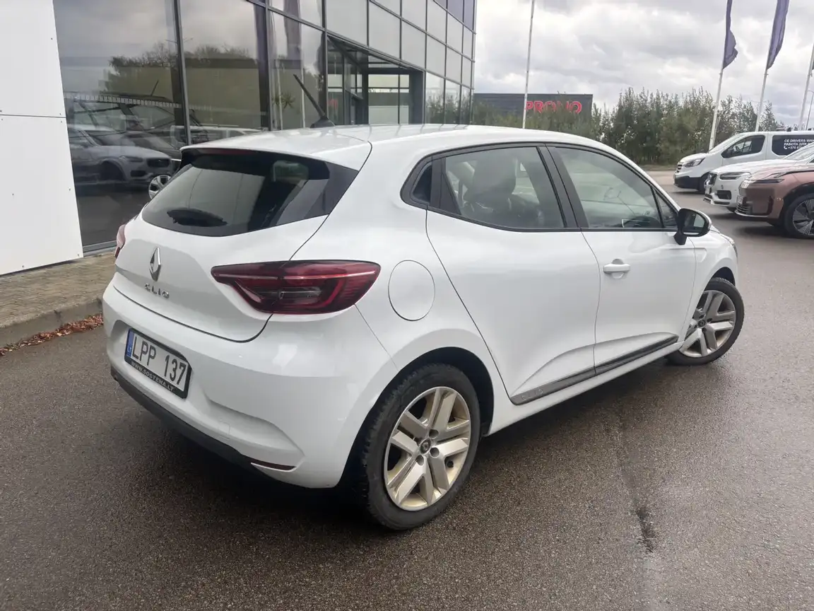 RENAULT CLIO