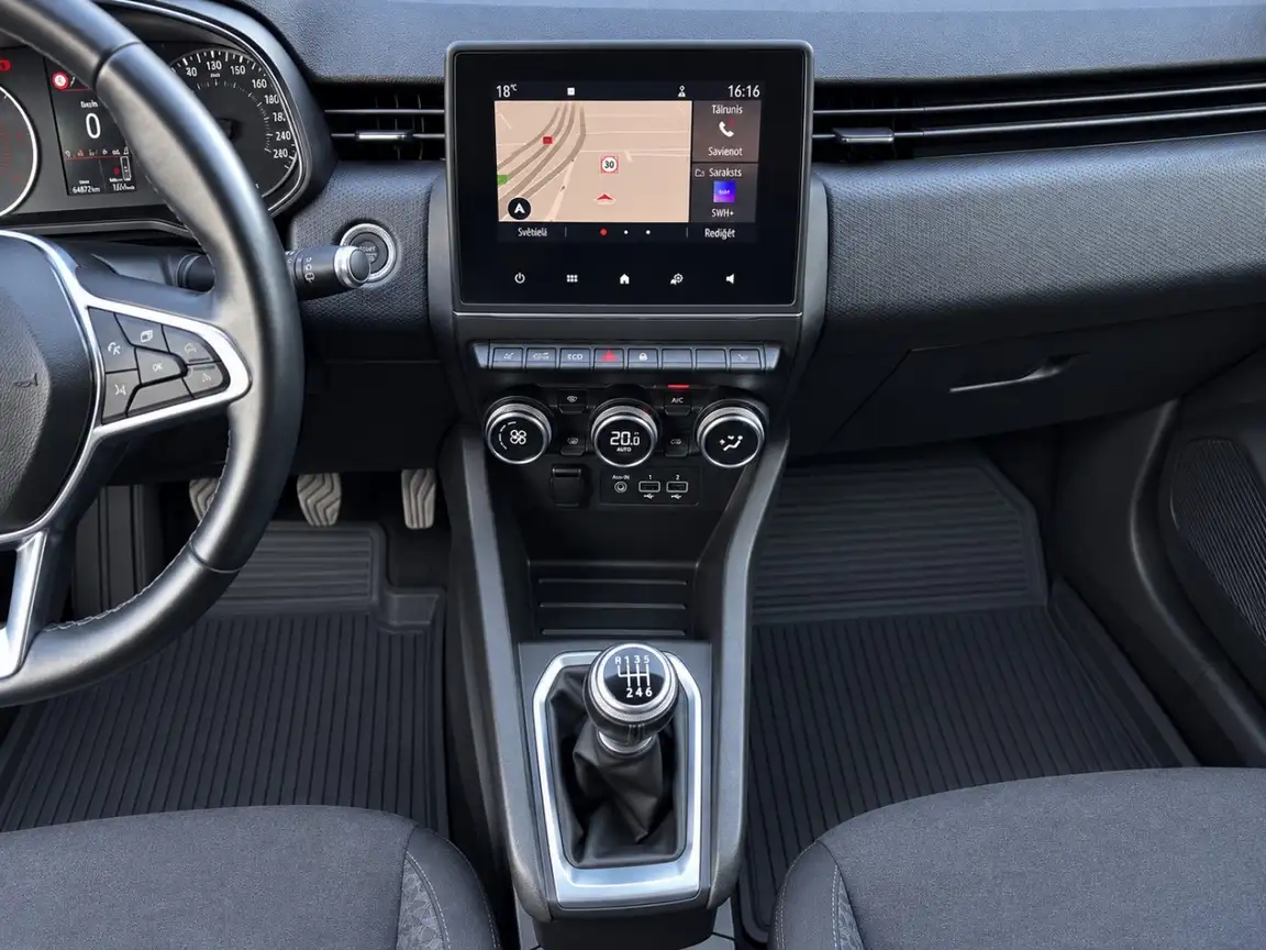 RENAULT CLIO