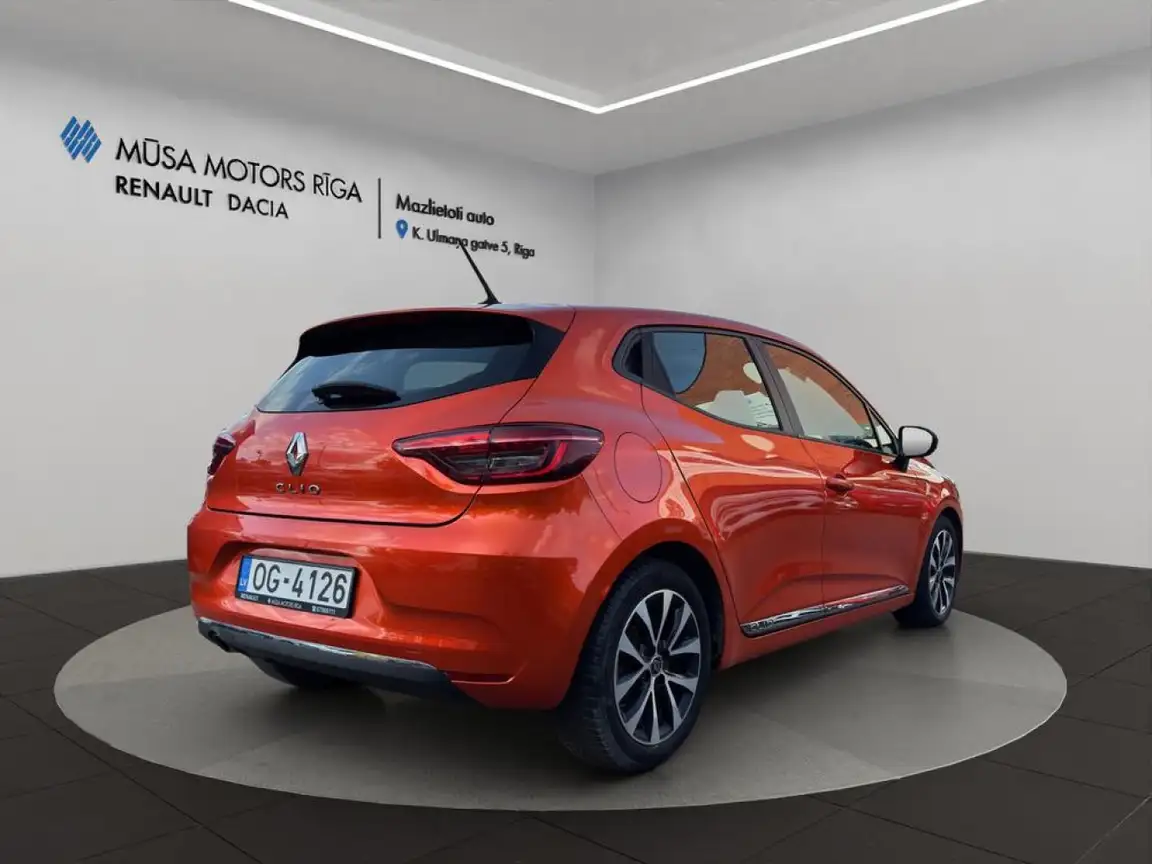 RENAULT CLIO