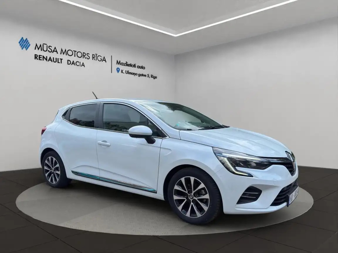 RENAULT CLIO