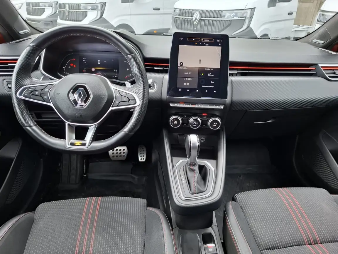 RENAULT CLIO