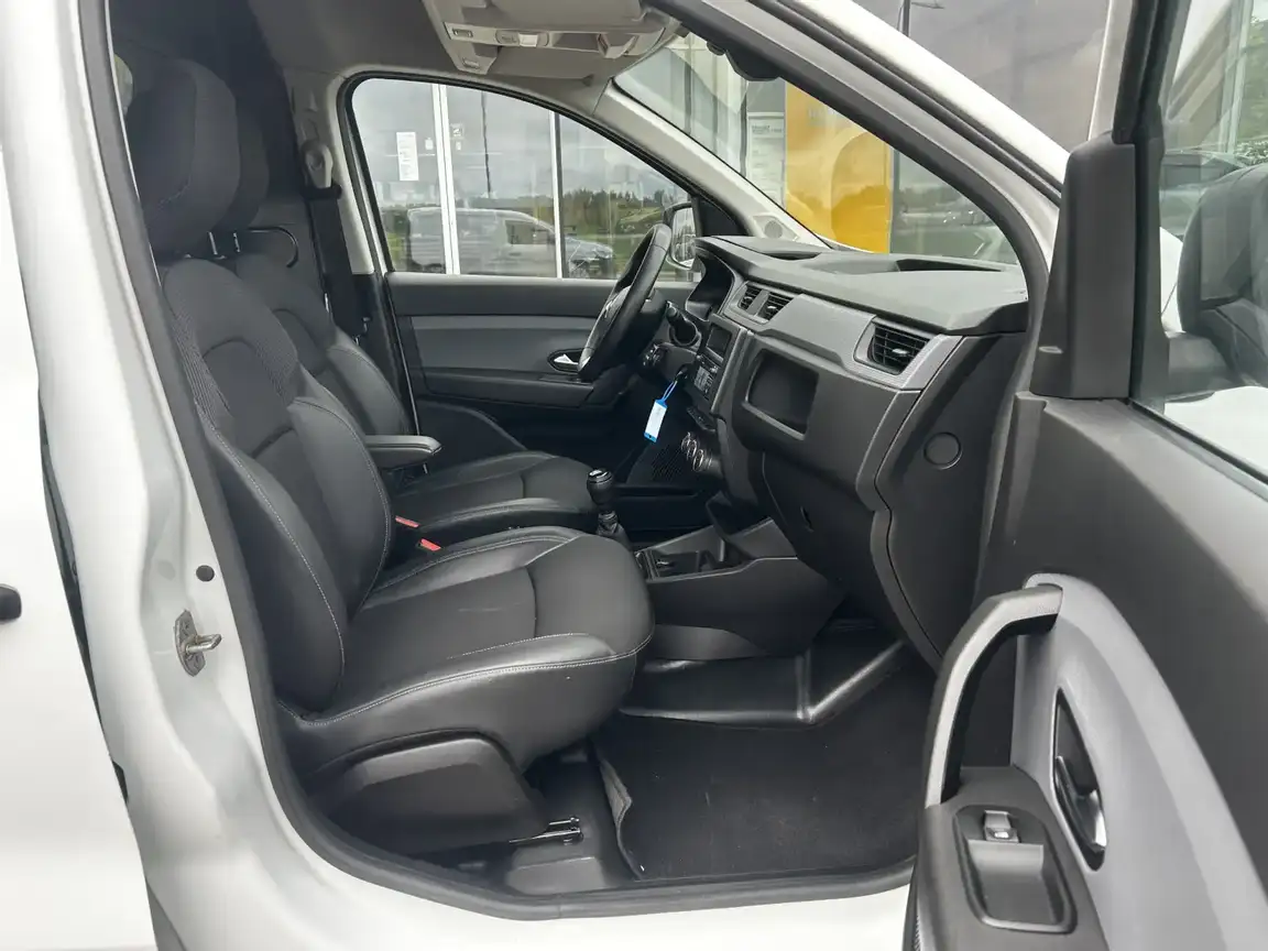 RENAULT EXPRESS