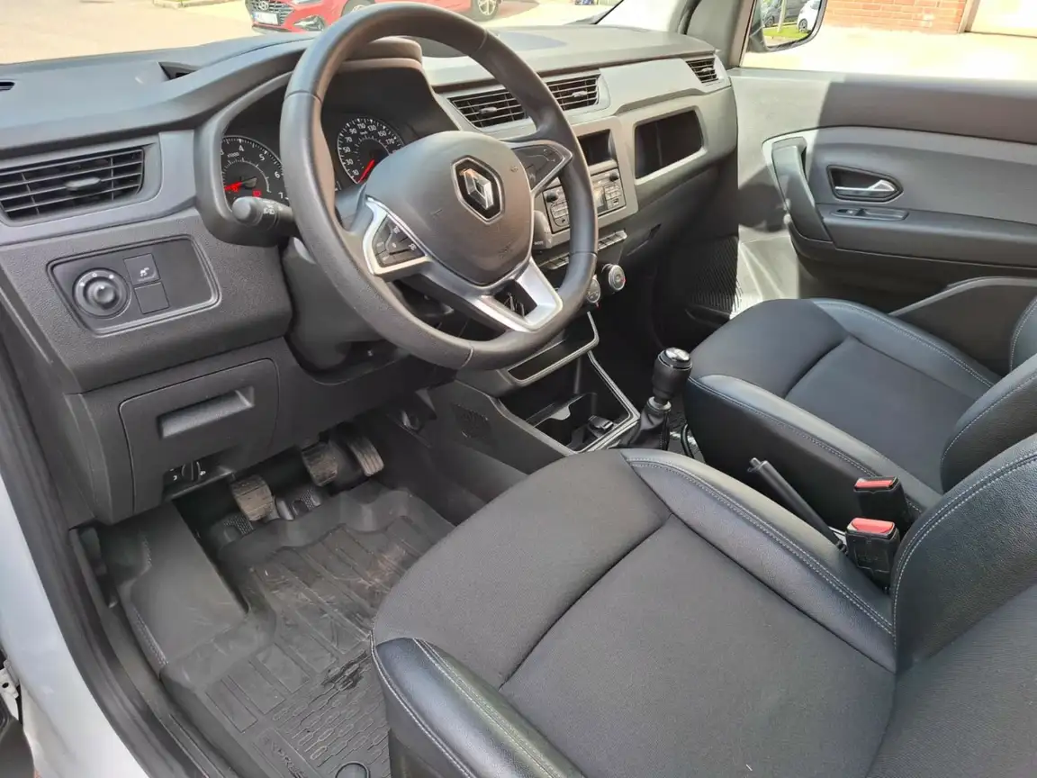 RENAULT EXPRESS