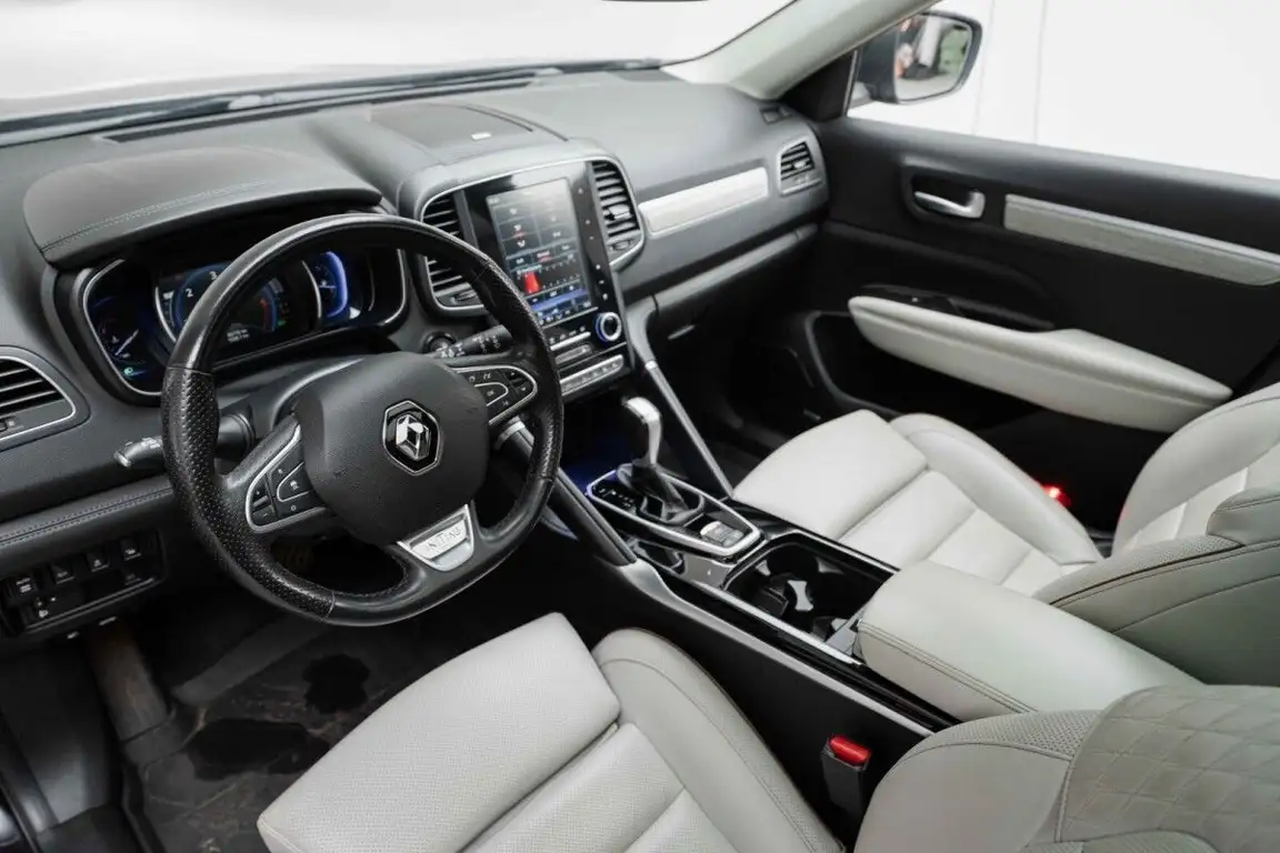 RENAULT KOLEOS