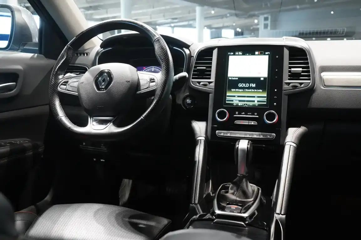 RENAULT KOLEOS