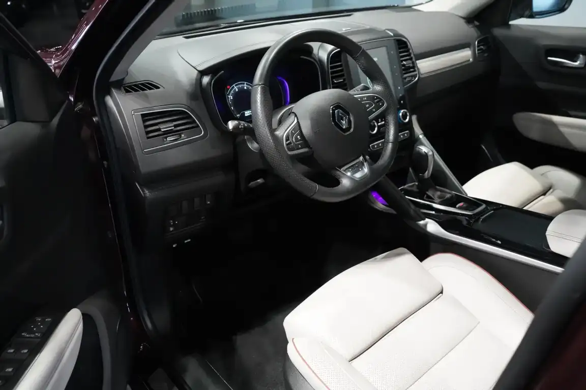 RENAULT KOLEOS