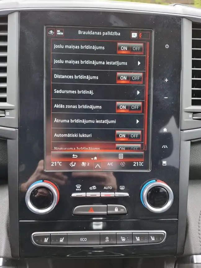 RENAULT KOLEOS
