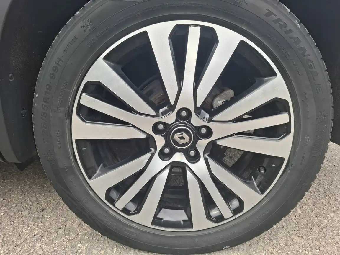 RENAULT KOLEOS
