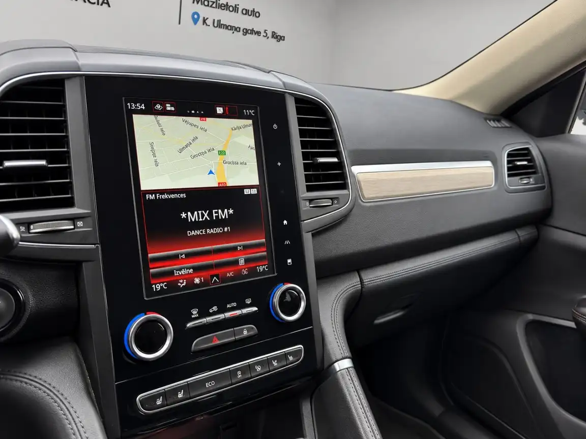 RENAULT KOLEOS