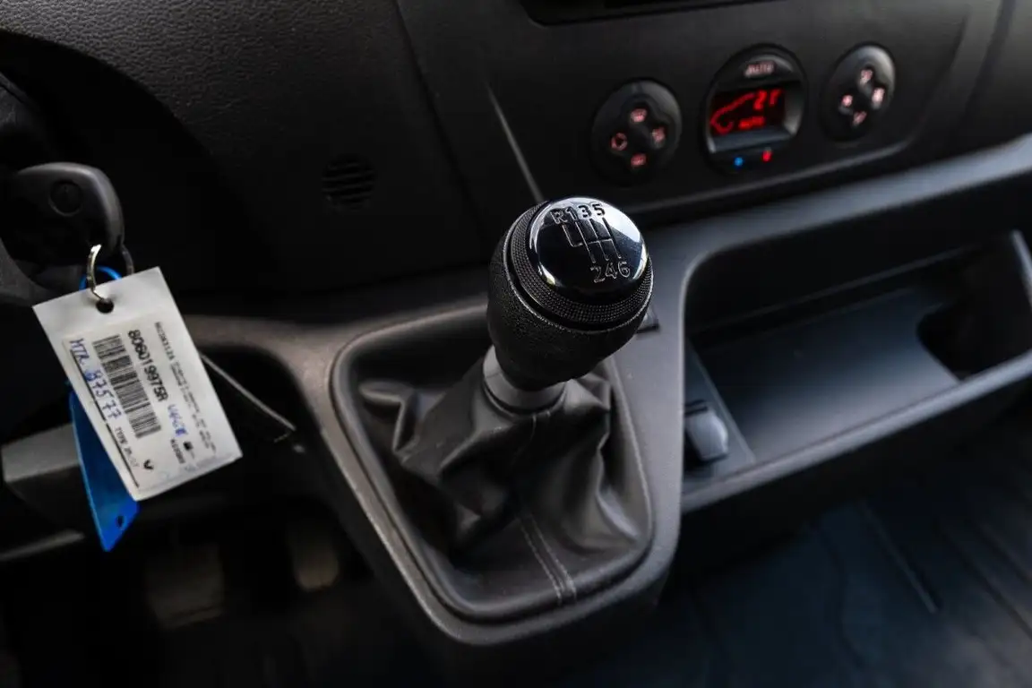 RENAULT MASTER