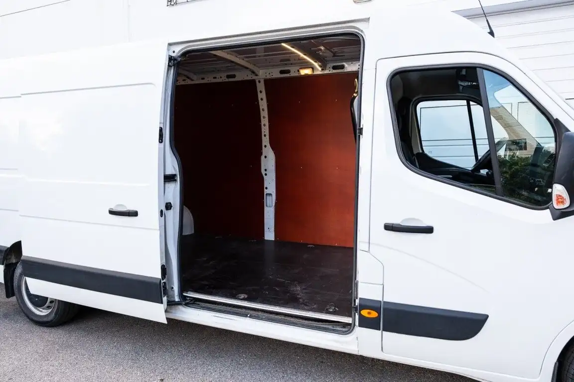 RENAULT MASTER