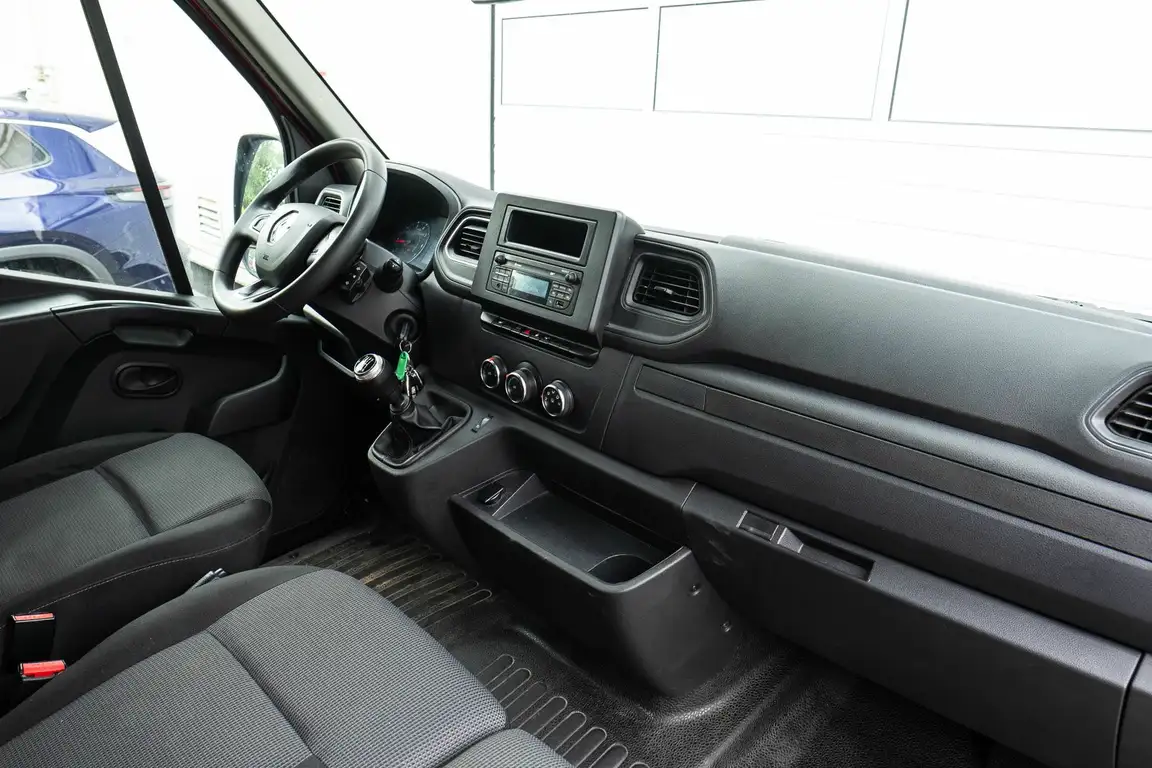 RENAULT MASTER