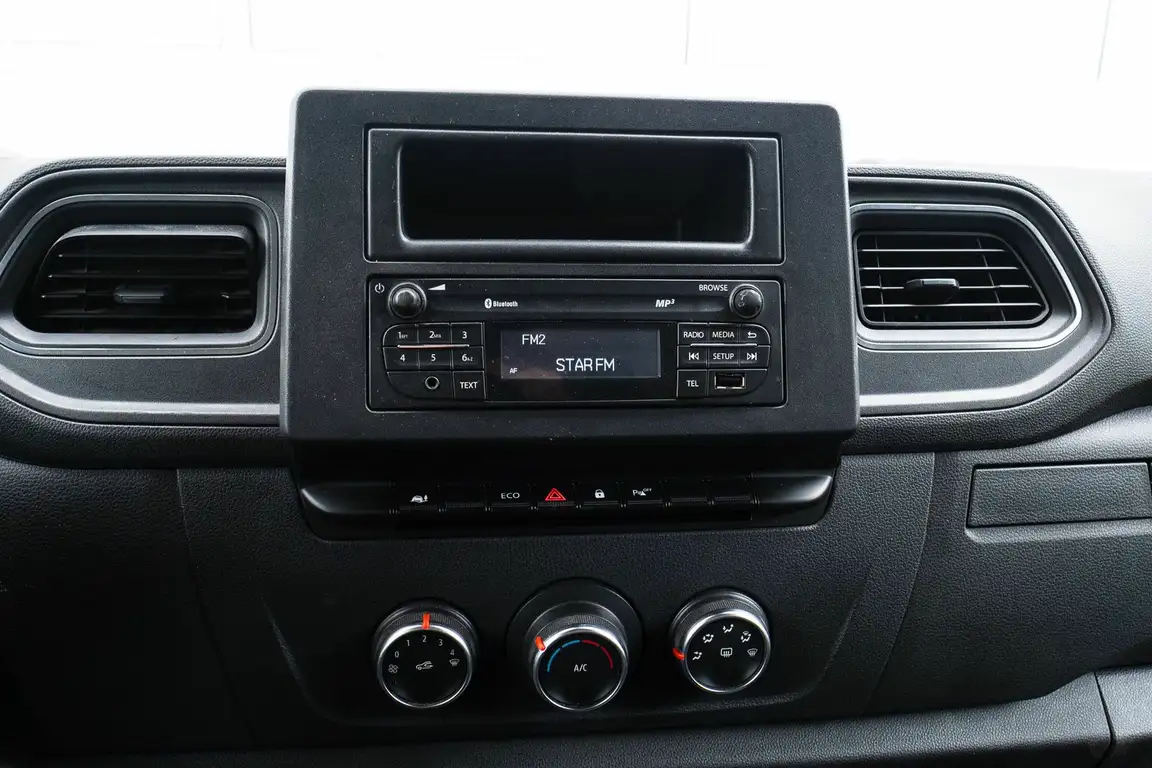 RENAULT MASTER