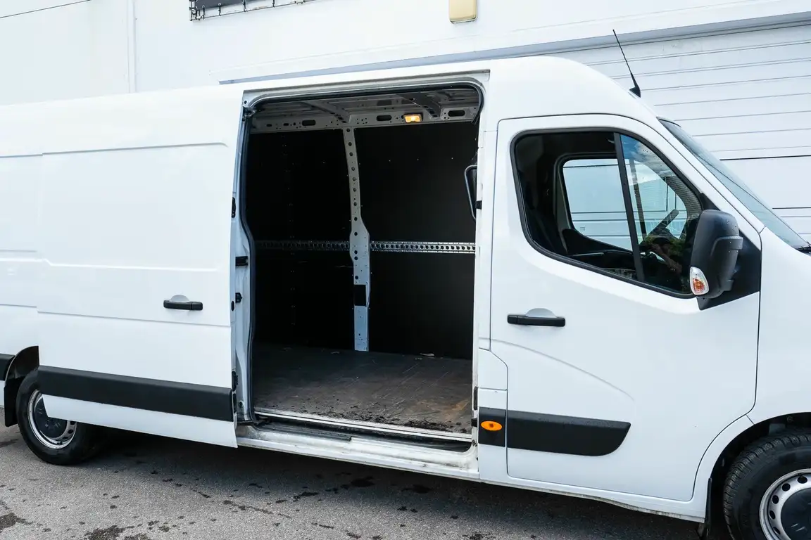 RENAULT MASTER