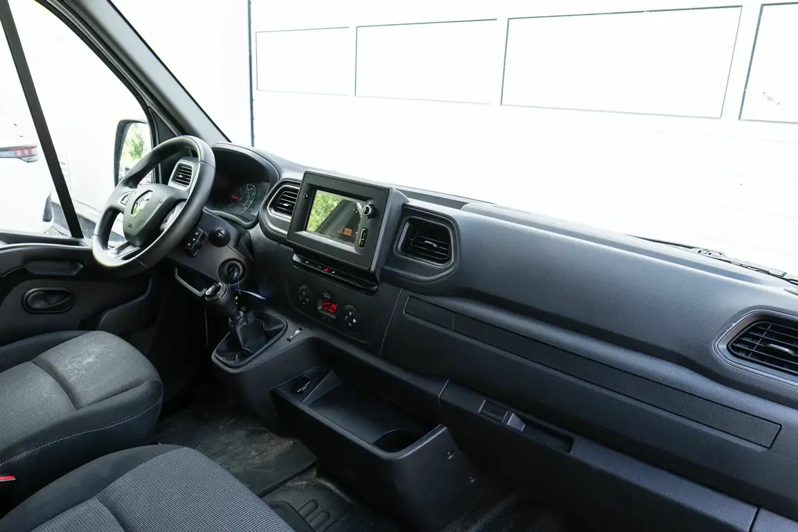 RENAULT MASTER