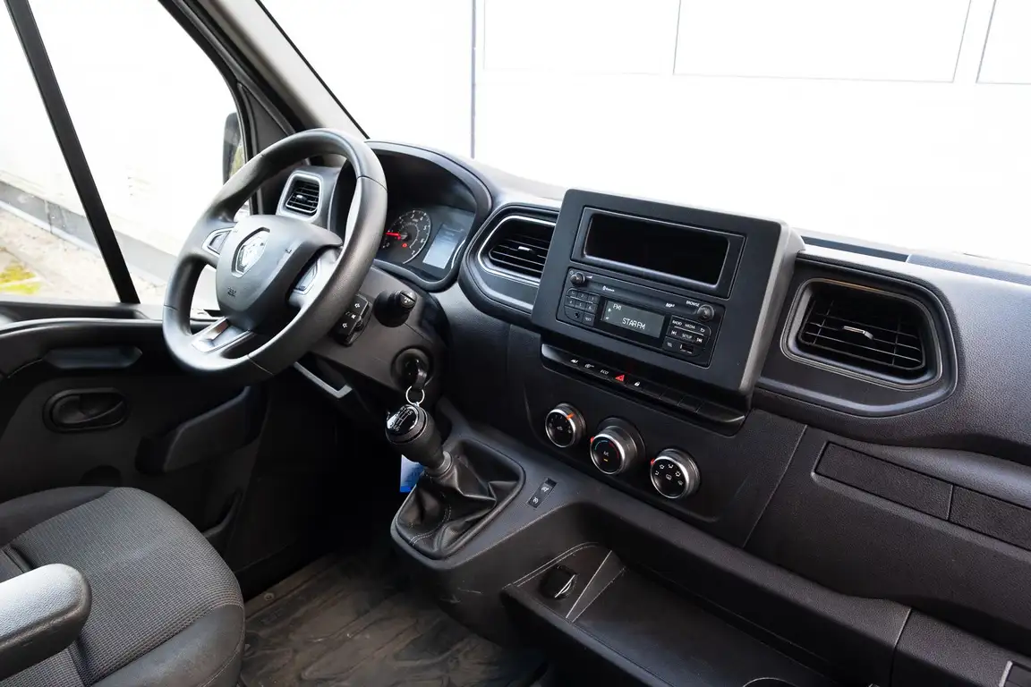 RENAULT MASTER
