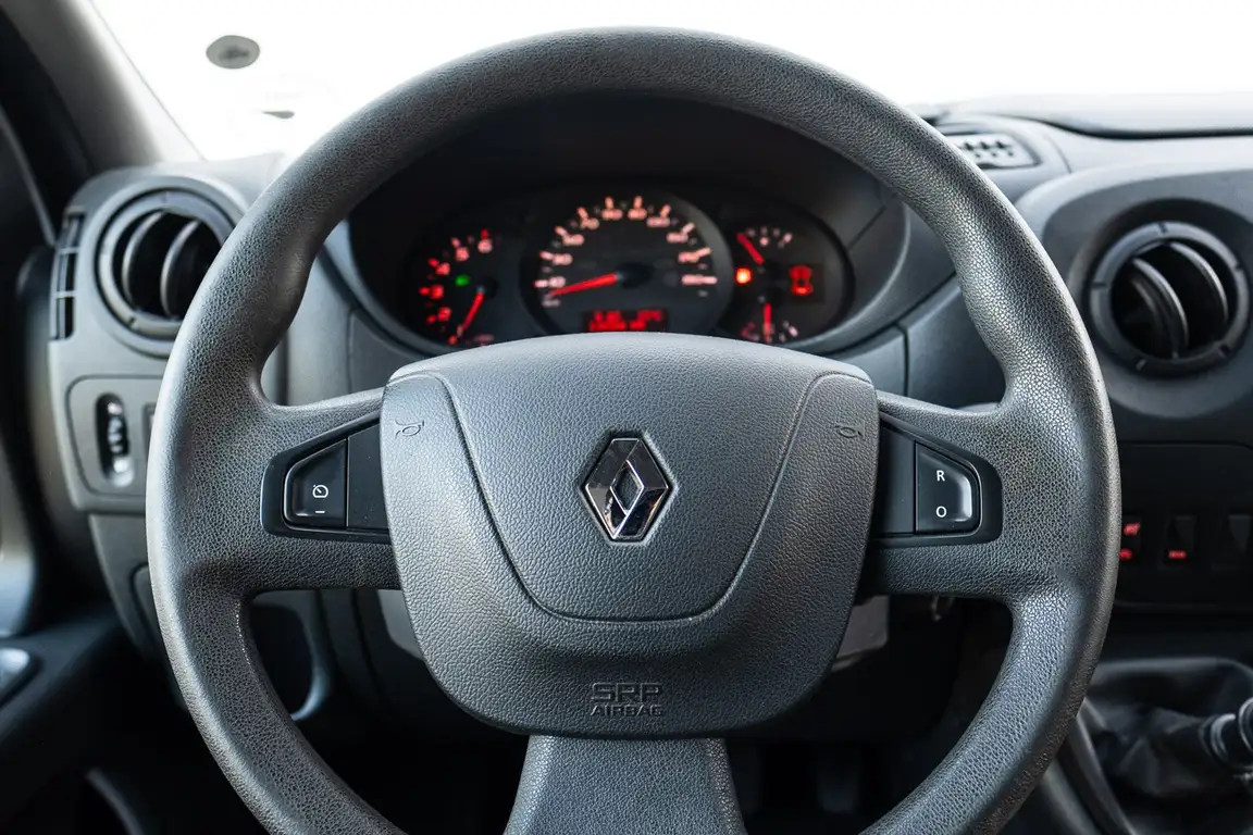 RENAULT MASTER