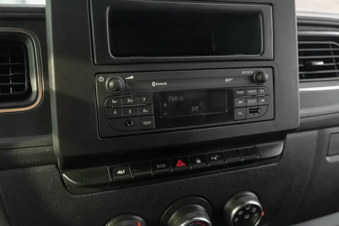 RENAULT MASTER