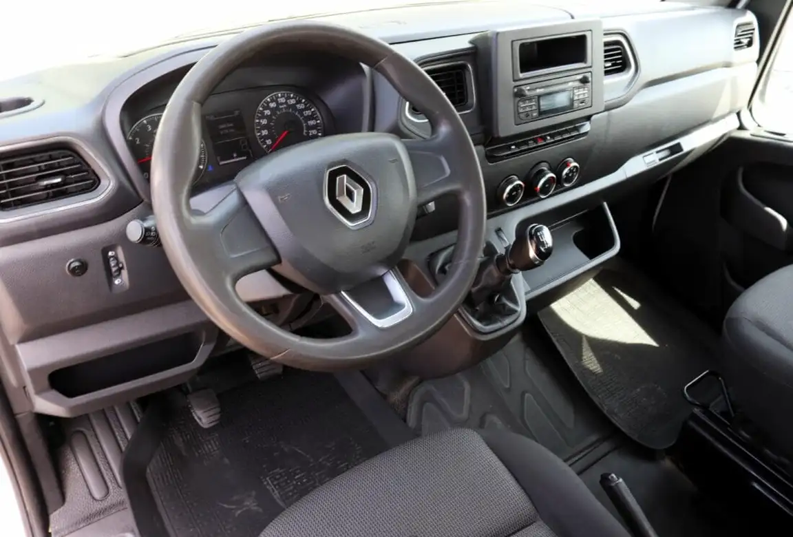 RENAULT MASTER