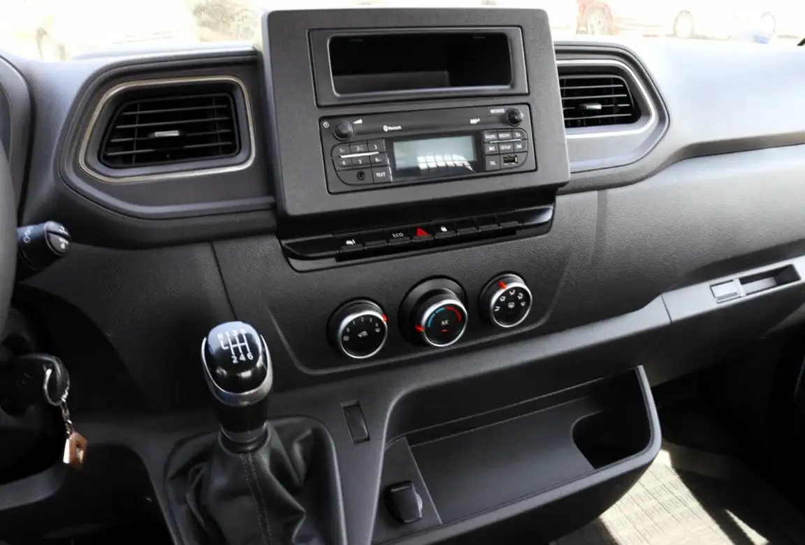RENAULT MASTER