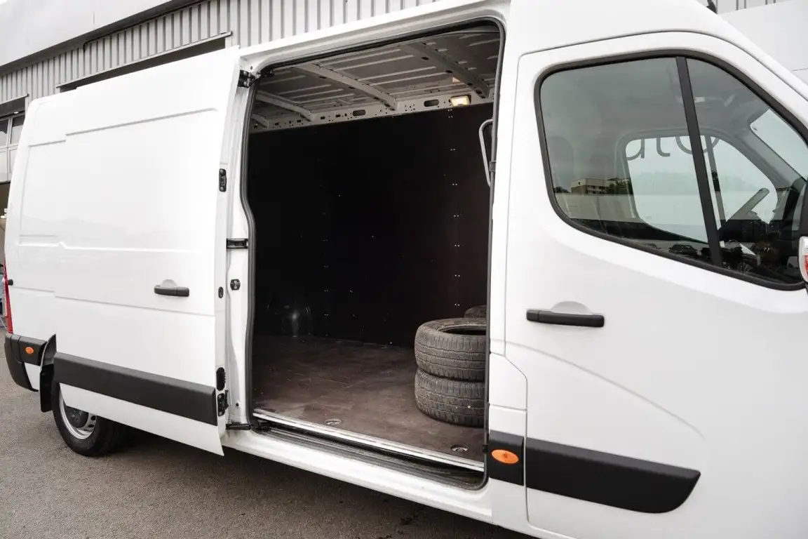 RENAULT MASTER