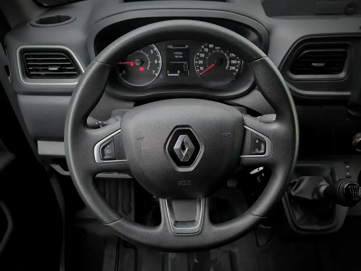 RENAULT MASTER