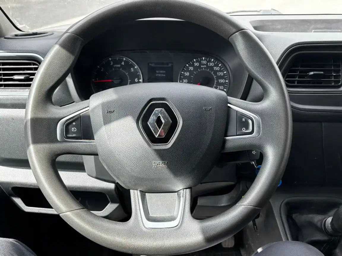 RENAULT MASTER