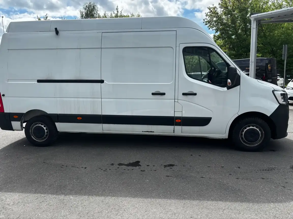 RENAULT MASTER