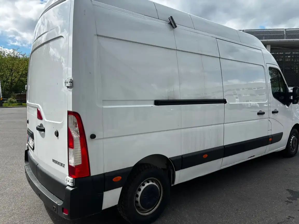 RENAULT MASTER