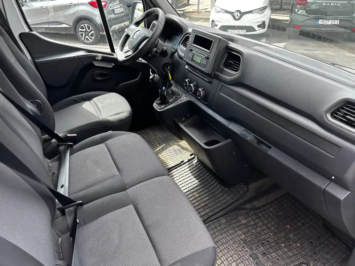 RENAULT MASTER