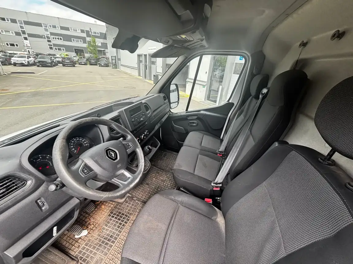 RENAULT MASTER
