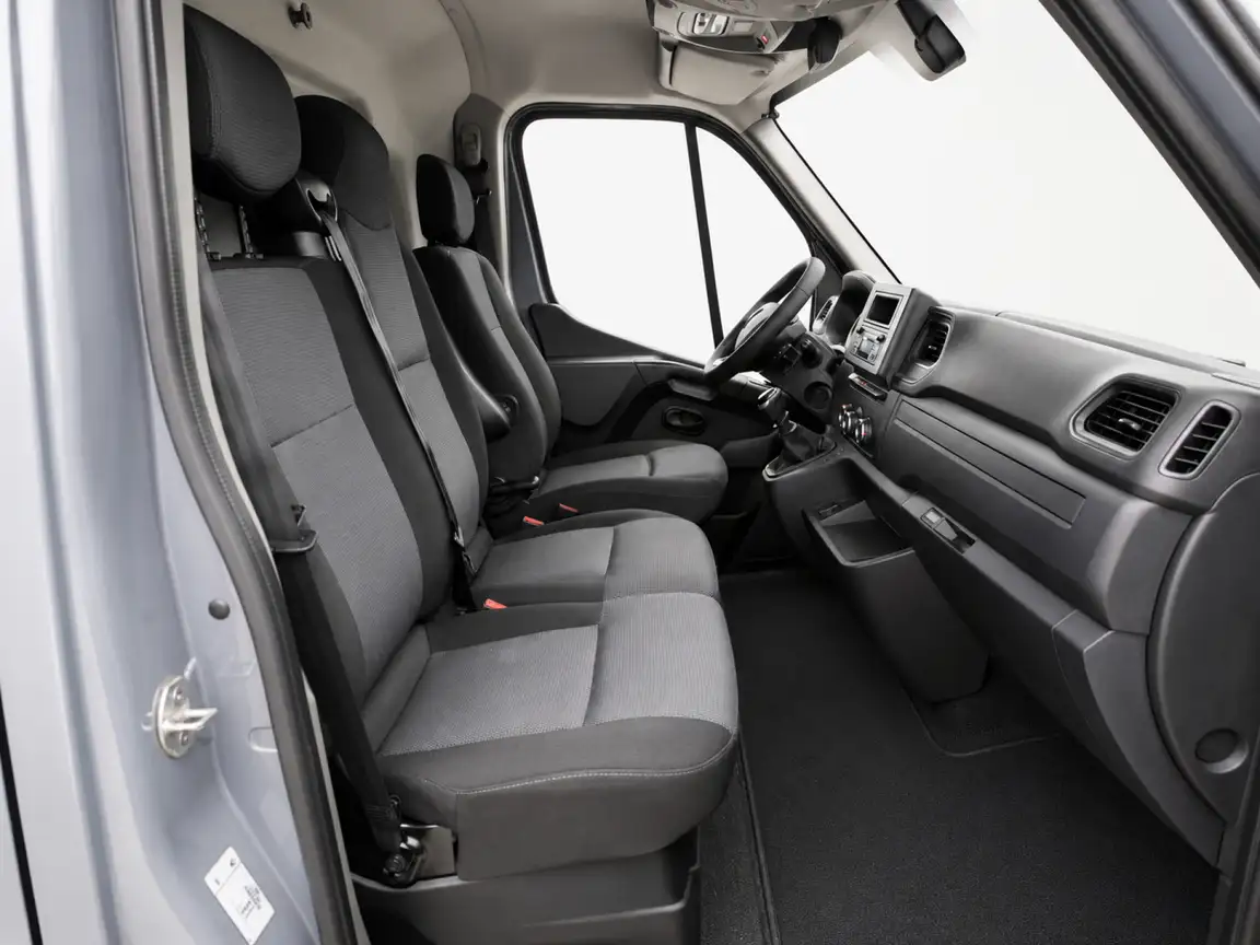 RENAULT MASTER